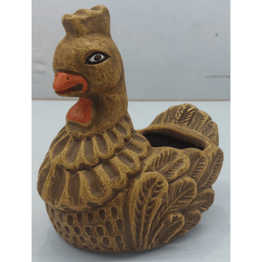 TERRACOTTA HEN PLANTER