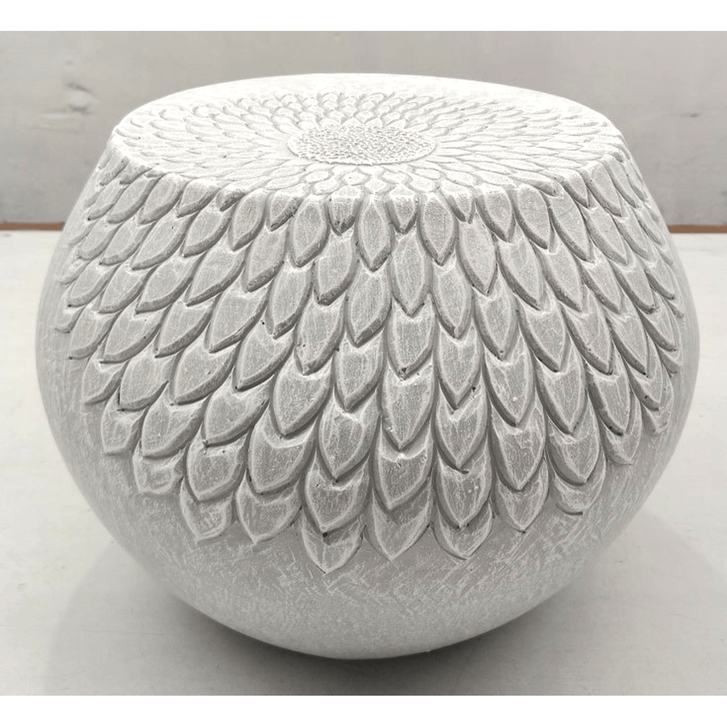 TERRACOTTA SITTING STOOL | HANDCRAFTED DECORATIVE SEATING