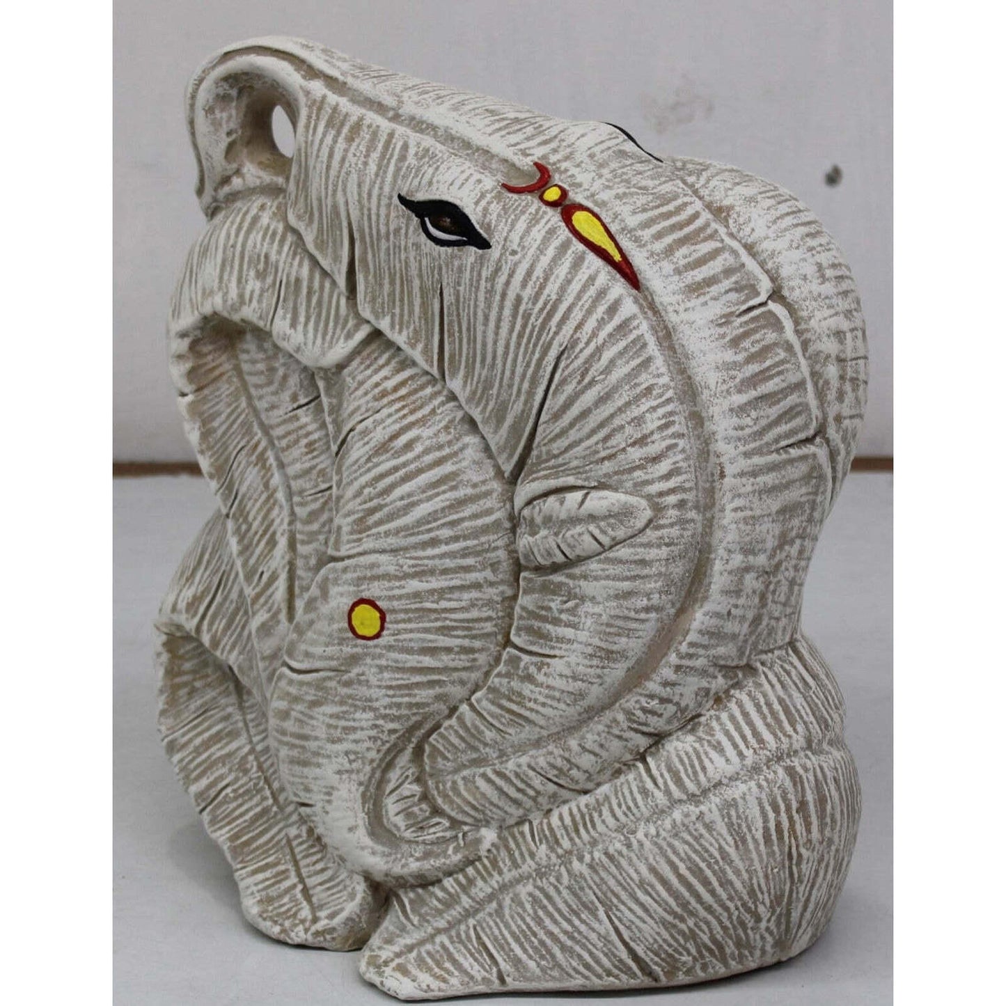 ANTIQUE WHITE TEXTURED GANESHA IDOL – ELEGANT DECORATIVE SCULPTURE