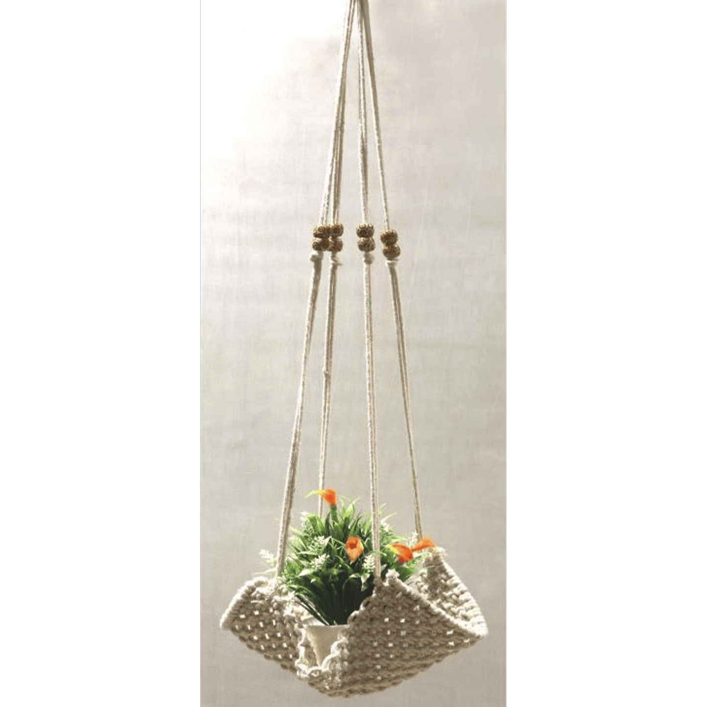 MACRAMÉ PLANT HOLDER