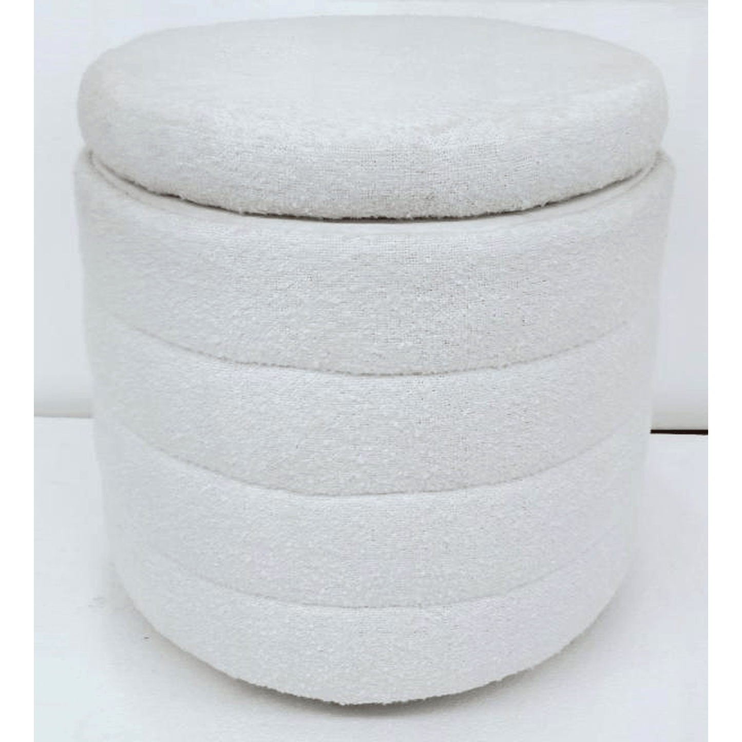 BOUCLÉ STORAGE OTTOMAN | SOFT, STYLISH & FUNCTIONAL SEATING