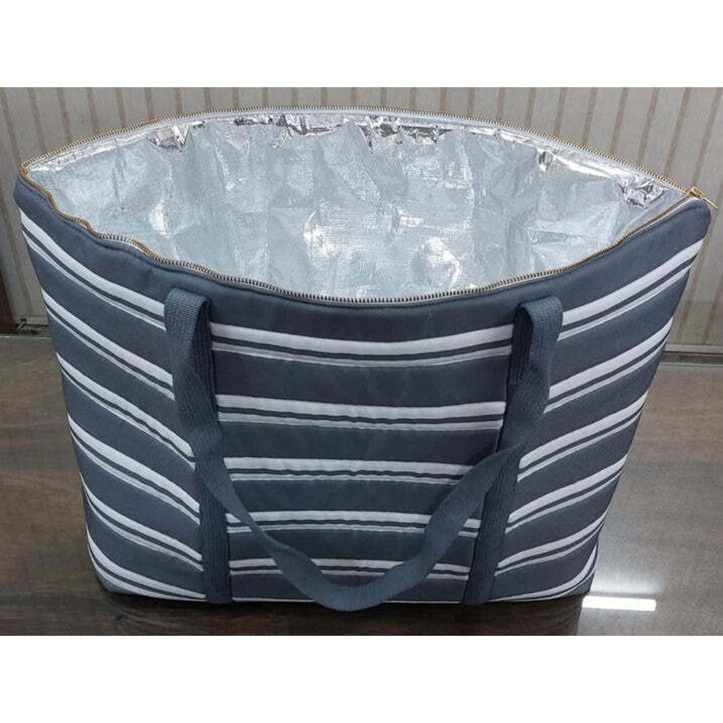 PRINTED STRIPED INSULATED TOTE BAG